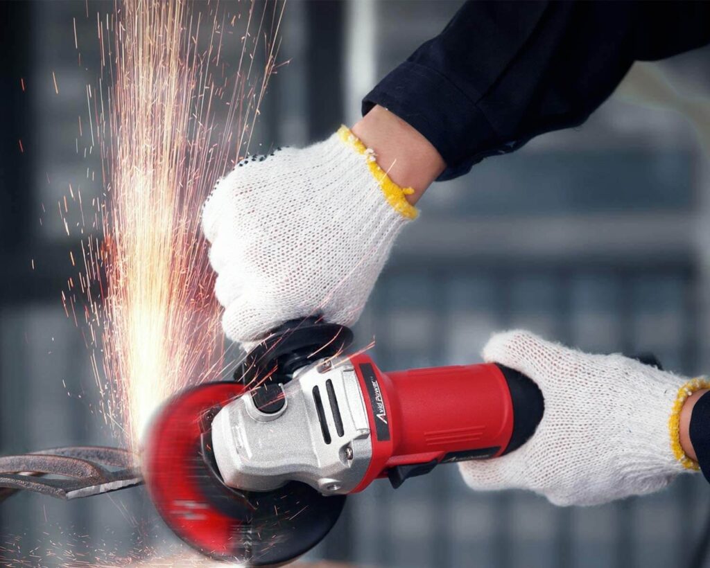 How To Quickly Sharpen A Lawn Mower Blade (With An Angle Grinder) 